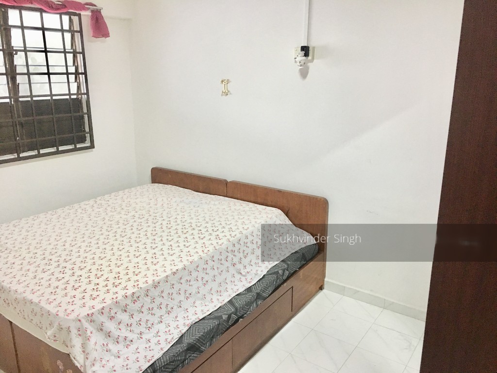 Blk 249 Jurong East Street 24 (Jurong East), HDB 3 Rooms #154495842